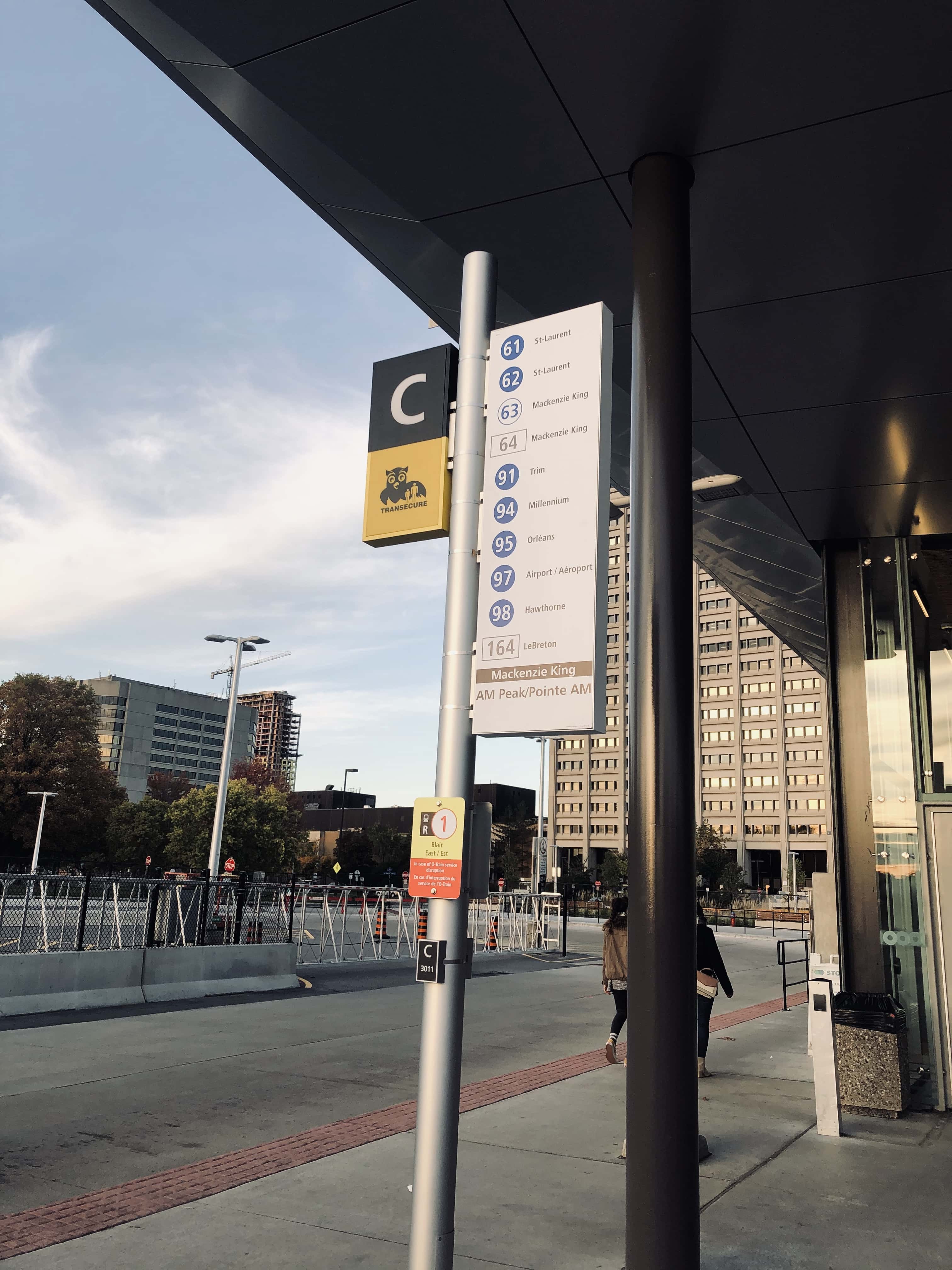 tunney's pasture station